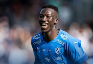Ghanaian forward Naeem Mohammed scores to propel Halmstad BK to defeat Hammarby 2-1